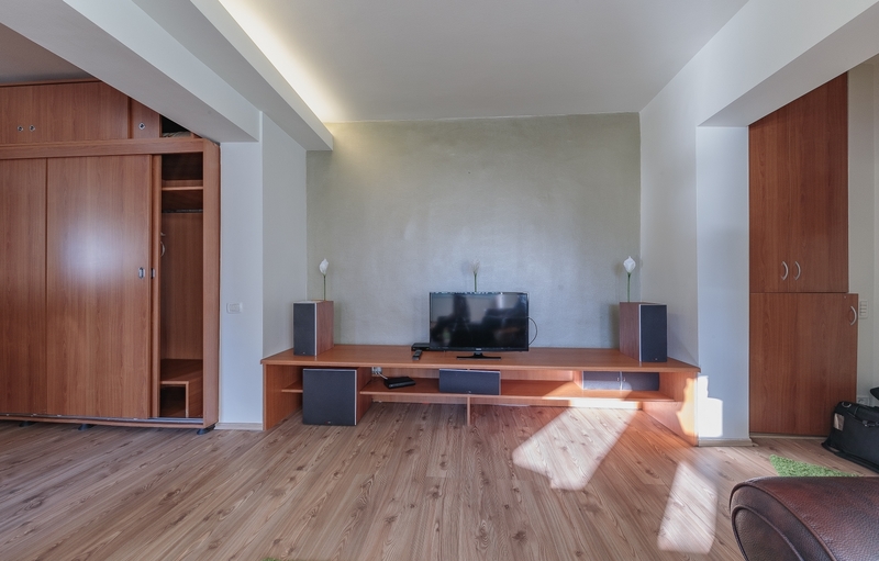 13 Septembrie, Marriott, Rotiserie, Catedrala, et. 5/8, 500 E/L+1 parcare.